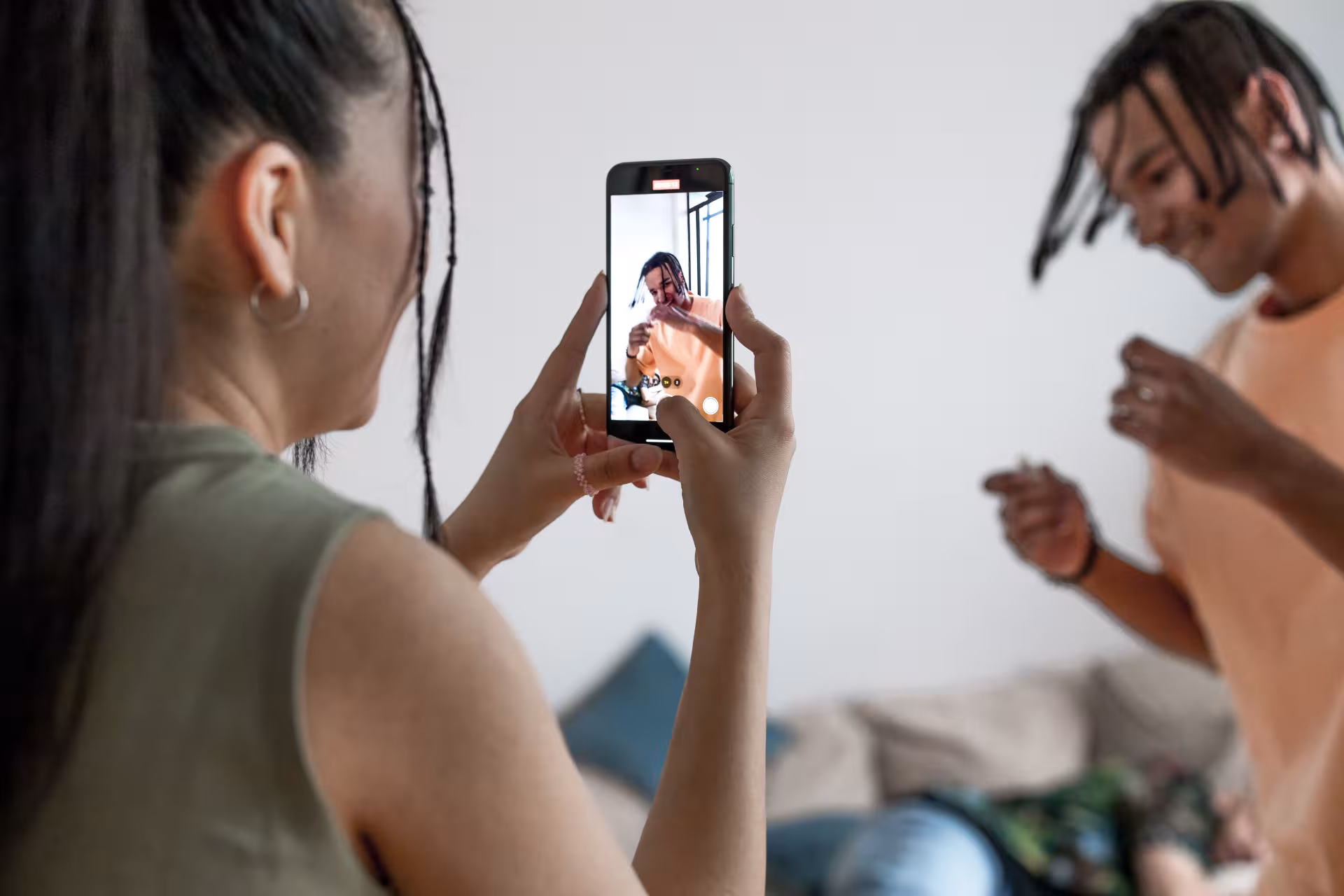Faire confiance aux jeunes, ce sont eux qui connaissent et maîtrisent les codes actuels des réseaux sociaux